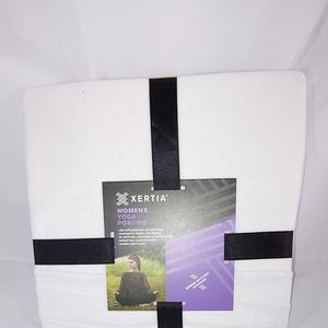 Xerita Yoga Poncho New with tags white one size